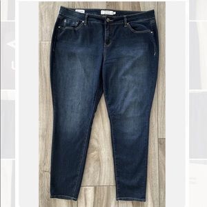 Torrid Premium Curvy Skinny denim jeans